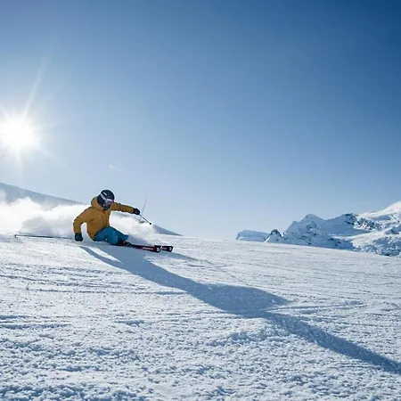 Lomatte 1758 아파트 Saas Fee